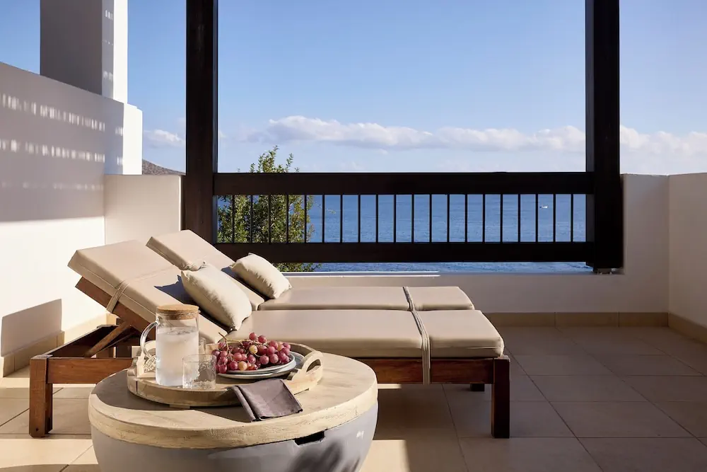 HOTEL: Aquila Elounda Village Resort, Suites and Spa - Adults Only