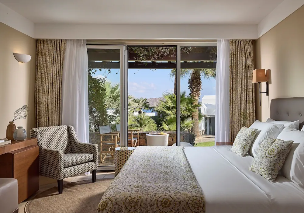 HOTEL: Aquila Elounda Village Resort, Suites and Spa - Adults Only