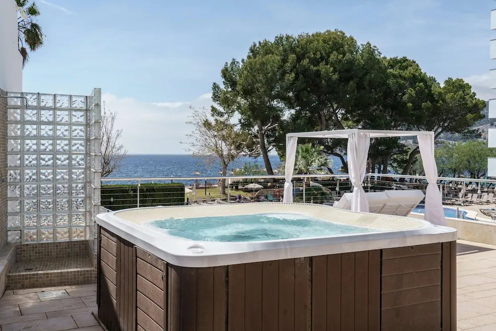 HOTEL: Alua Gran Camp de Mar Hotel