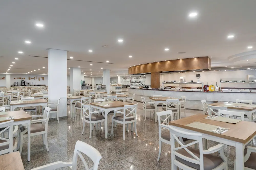 HOTEL: Alua Gran Camp de Mar Hotel