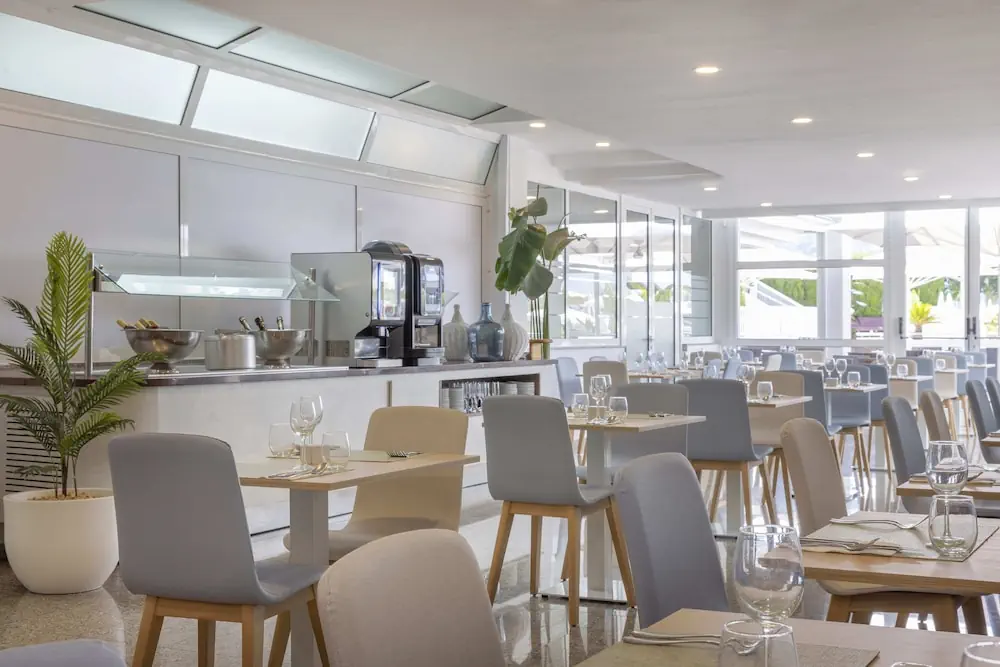 HOTEL: Alua Gran Camp de Mar Hotel