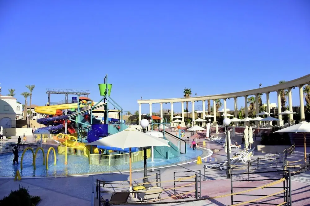 IL Mercato Splash Aqua Park photo 3