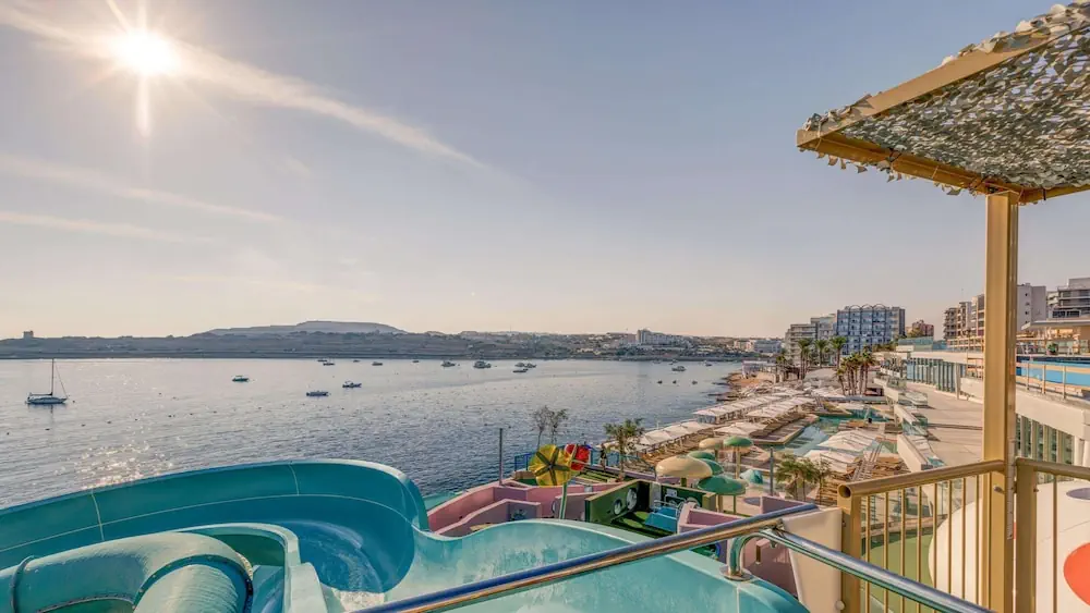 HOTEL: AX ODYCY Hotel