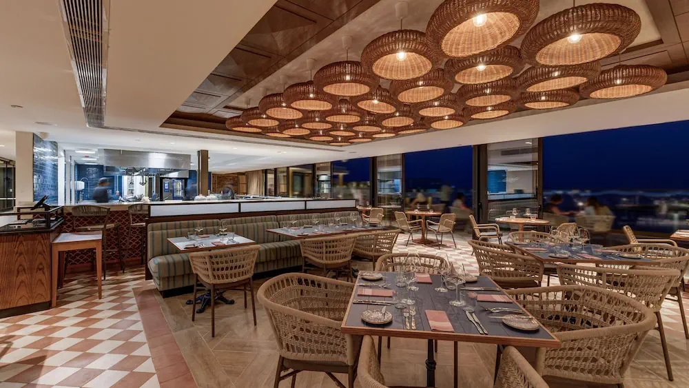 HOTEL: AX ODYCY Hotel