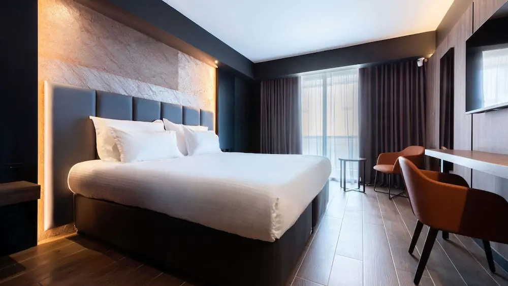 HOTEL: AX ODYCY Hotel