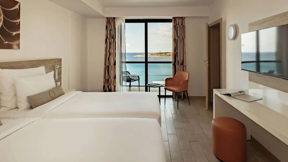 HOTEL: AX ODYCY Hotel