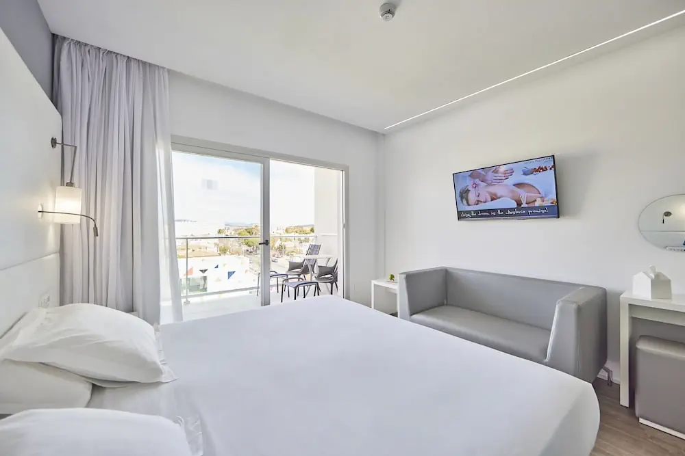 HOTEL: Hotel Astoria Playa - Adults Only