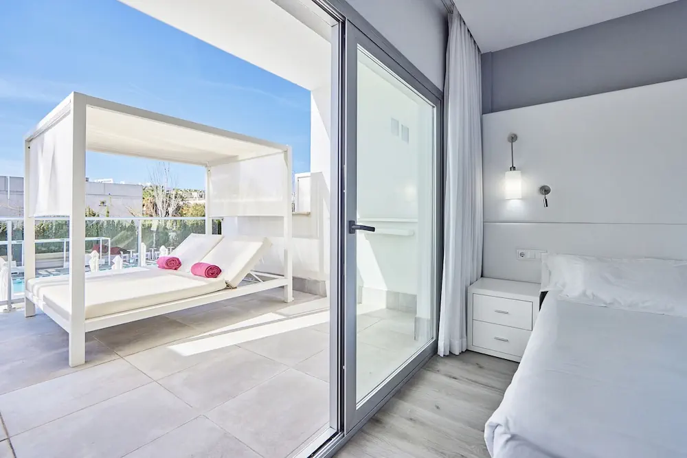 HOTEL: Hotel Astoria Playa - Adults Only