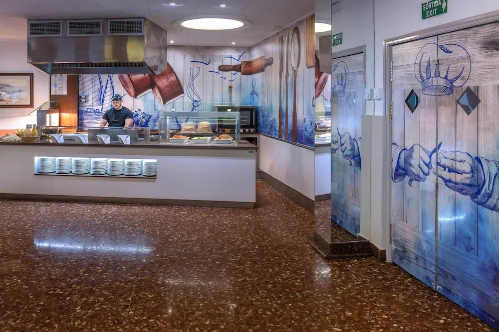 HOTEL: GHT Balmes, Hotel, Aparthotel and SPLASH