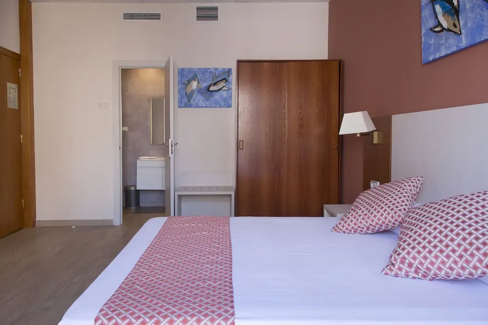 HOTEL: GHT Balmes, Hotel, Aparthotel and SPLASH