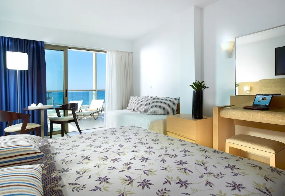 HOTEL: Albatros Spa and Resort Hotel
