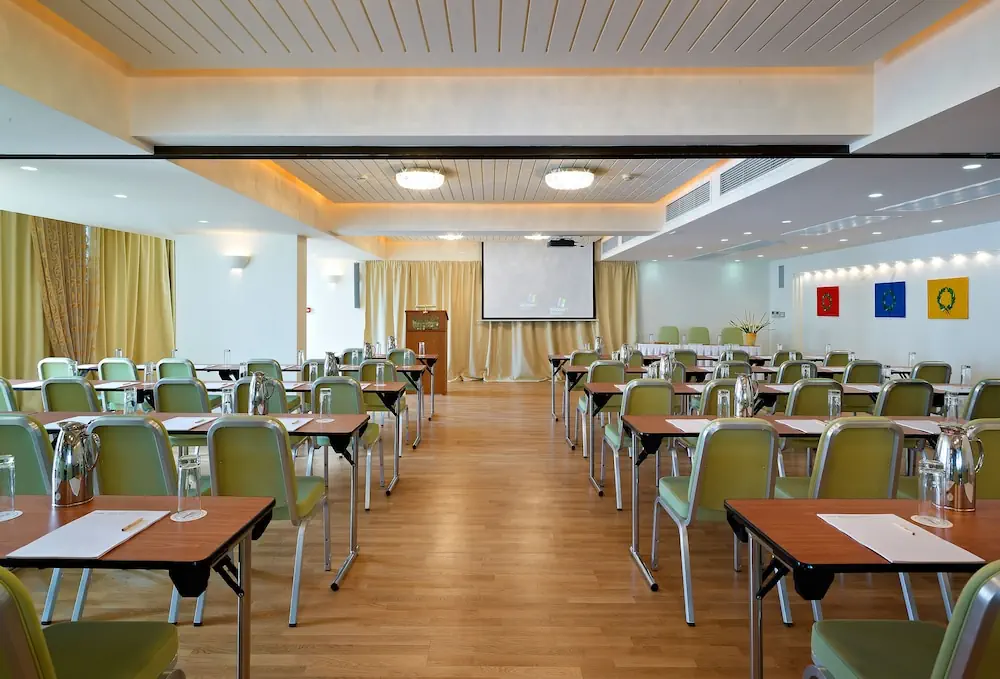 HOTEL: Albatros Spa and Resort Hotel