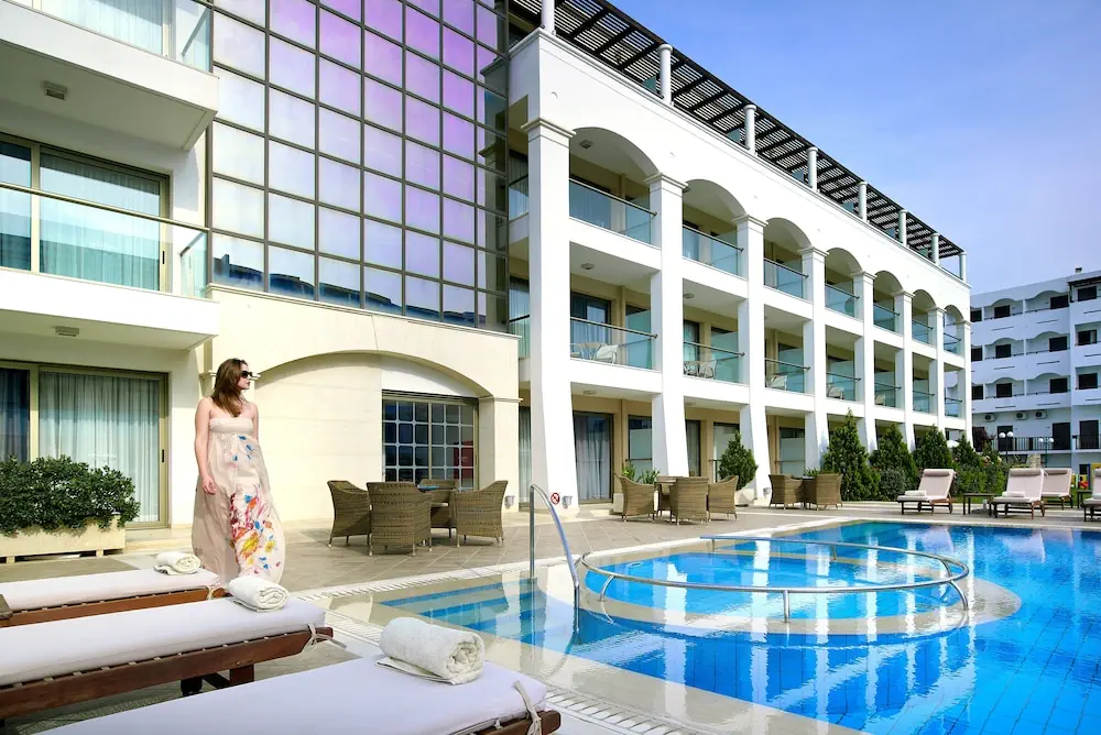 HOTEL: Albatros Spa and Resort Hotel