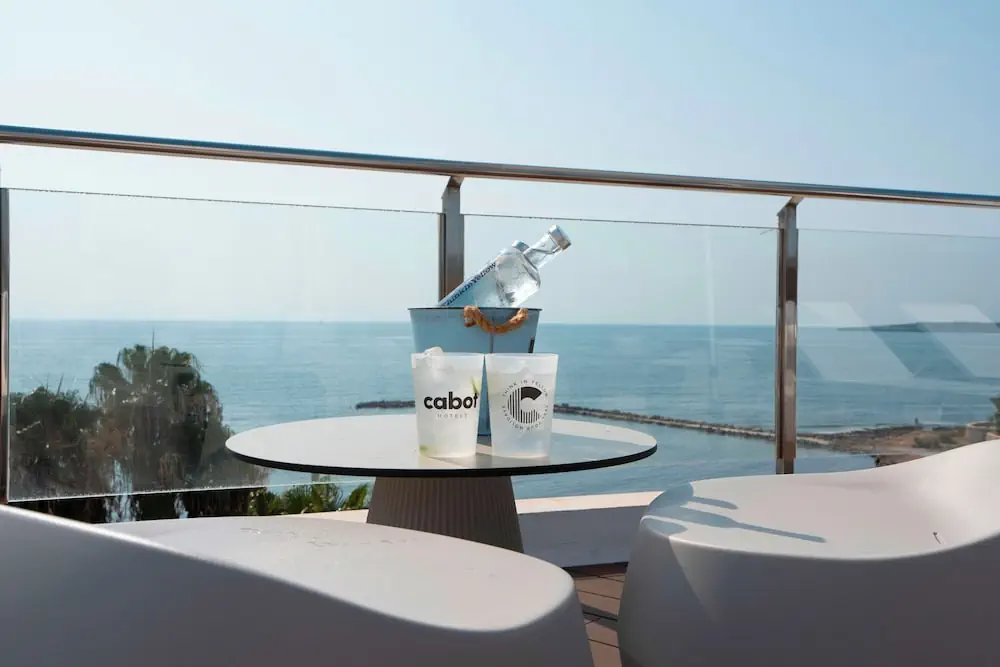 HOTEL: Cabot Cap de Mar Spa
