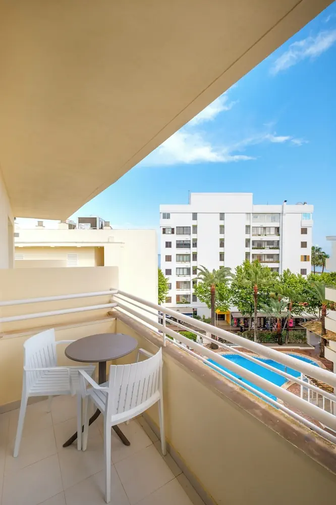 HOTEL: Cabot Cap de Mar Spa