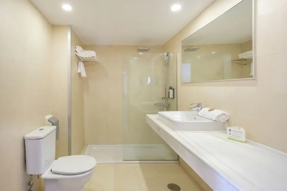 HOTEL: Cabot Cap de Mar Spa