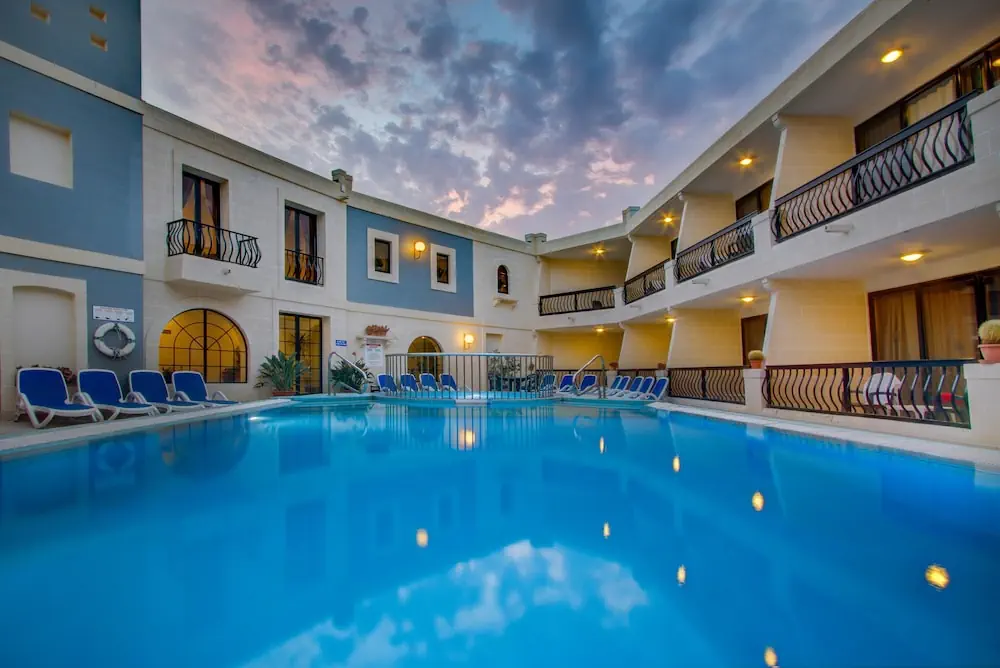 HOTEL: Pergola Hotel and Spa