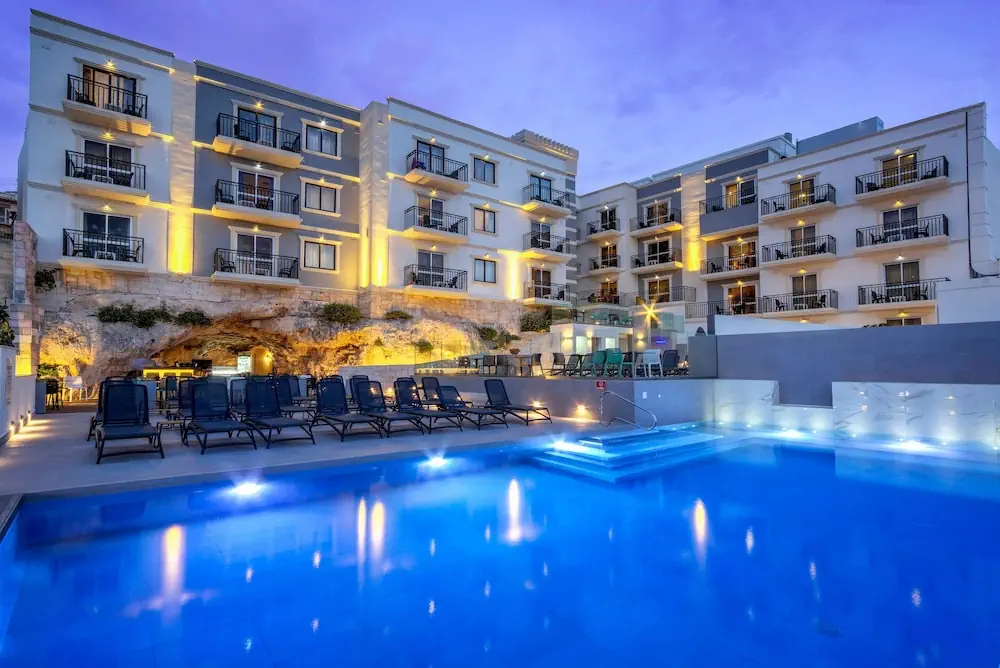 HOTEL: Pergola Hotel and Spa
