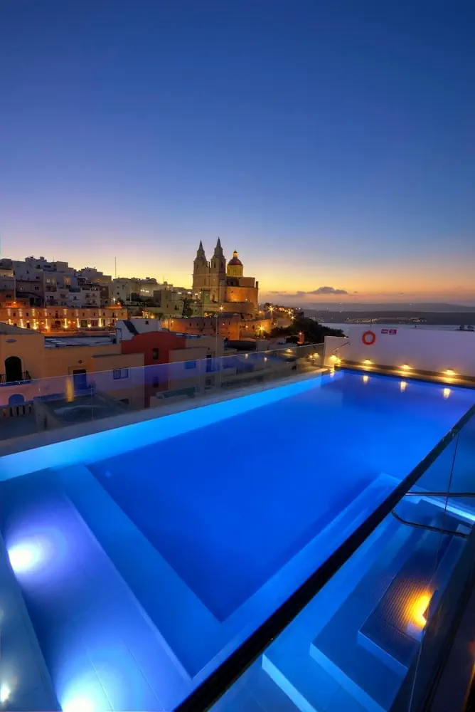 HOTEL: Pergola Hotel and Spa