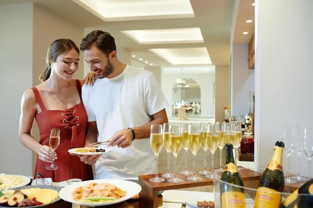 HOTEL: Nido, Mar-Bella Collection