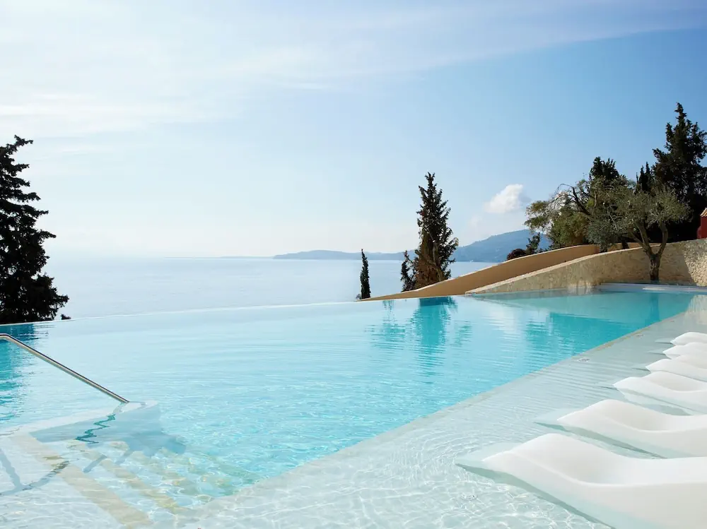 HOTEL: Nido, Mar-Bella Collection