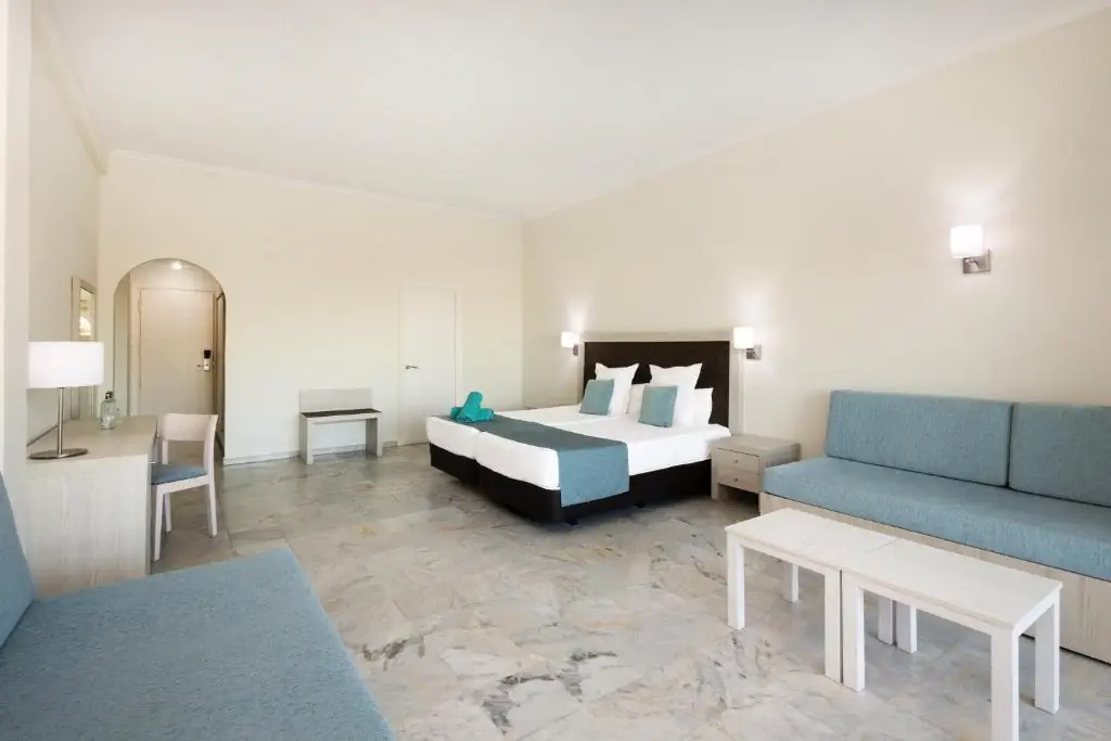 HOTEL: AluaSun Costa Park