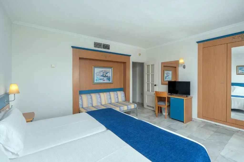 HOTEL: AluaSun Costa Park