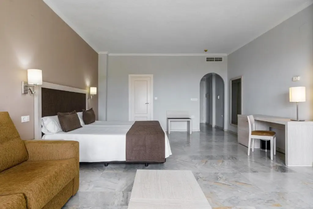 HOTEL: AluaSun Costa Park