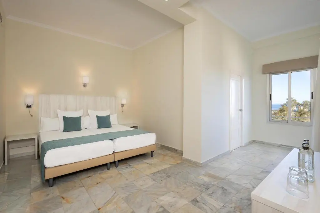 HOTEL: AluaSun Costa Park