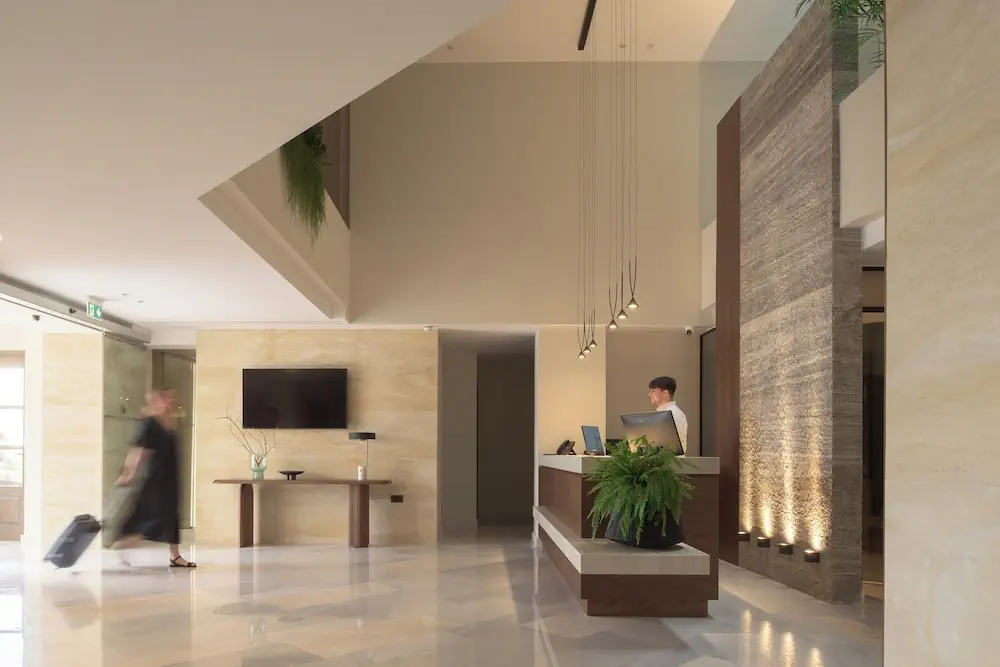 HOTEL: Hotel Ideon
