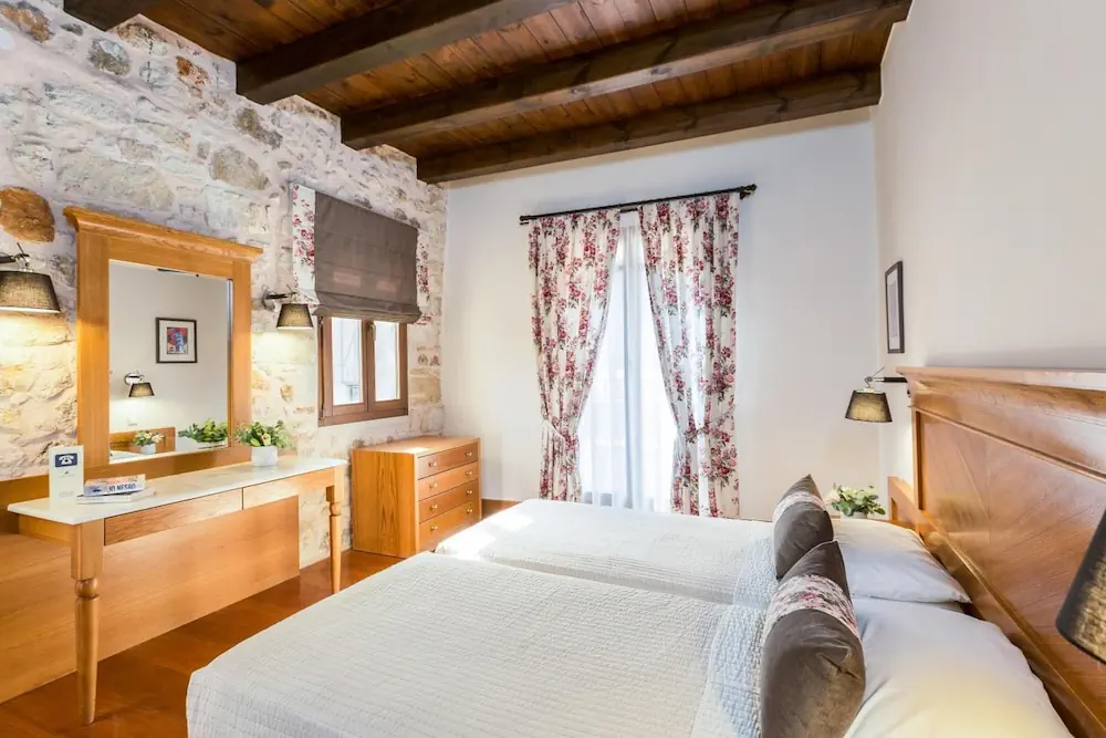 HOTEL: Hotel Ideon