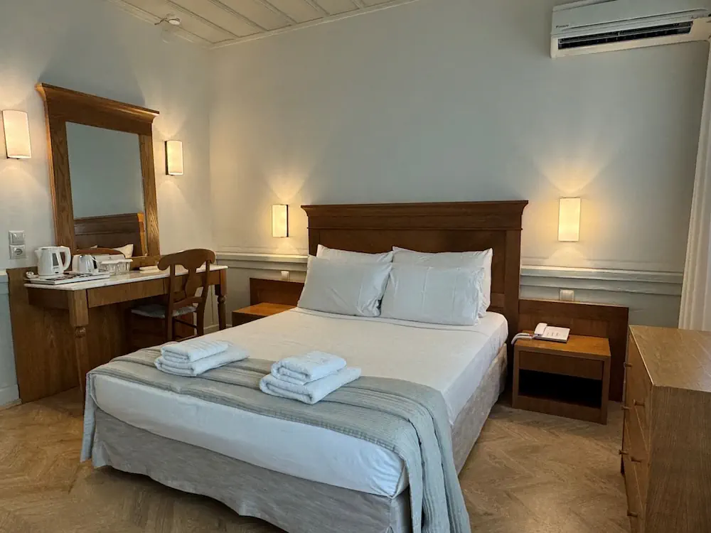 HOTEL: Hotel Ideon
