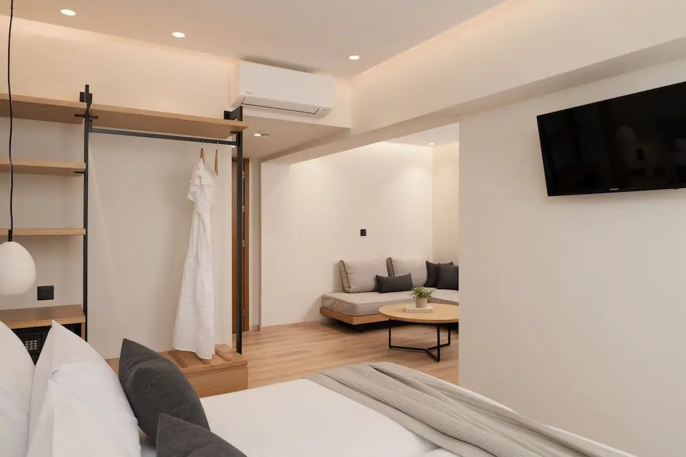 HOTEL: Hotel Ideon