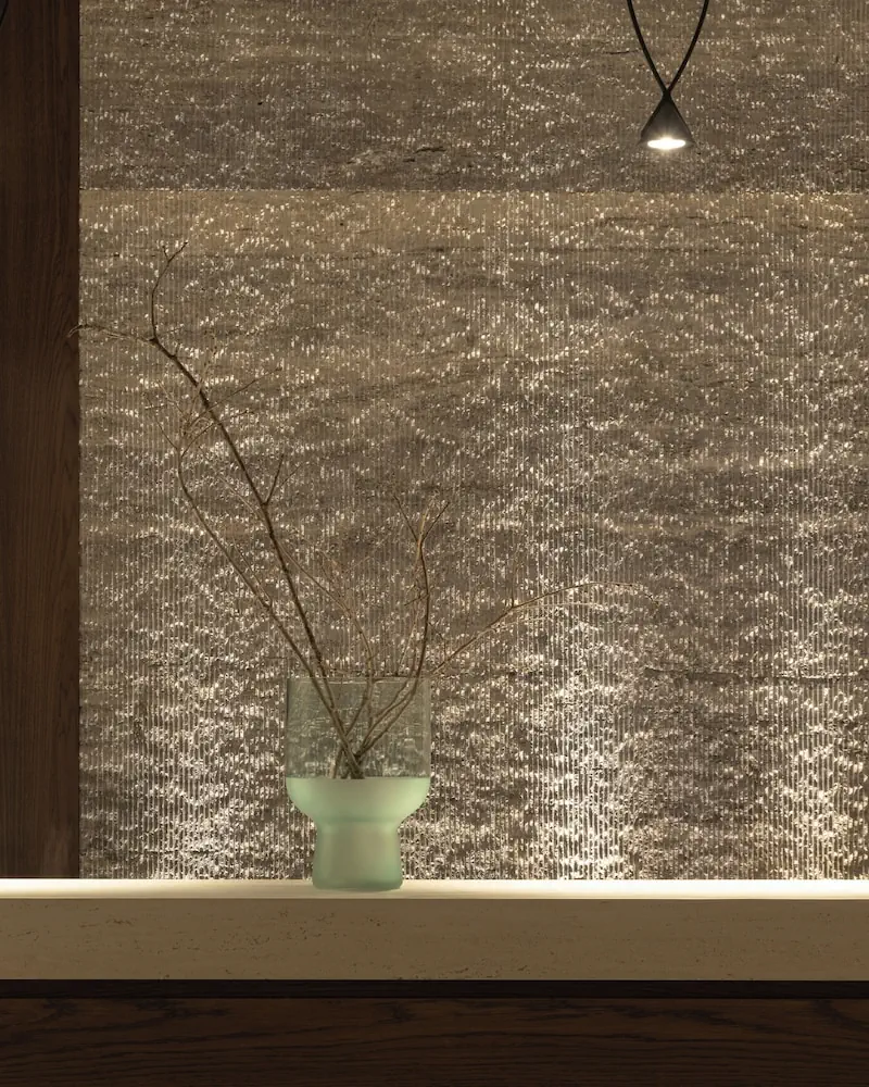 HOTEL: Hotel Ideon