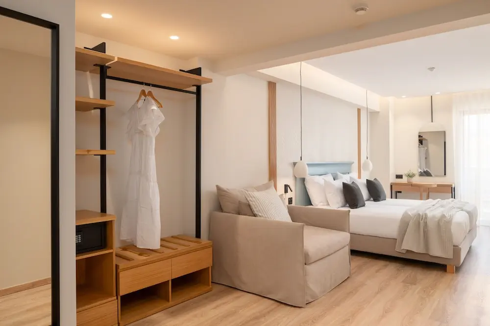 HOTEL: Hotel Ideon