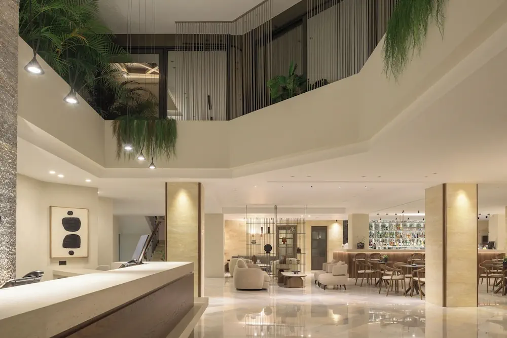 HOTEL: Hotel Ideon