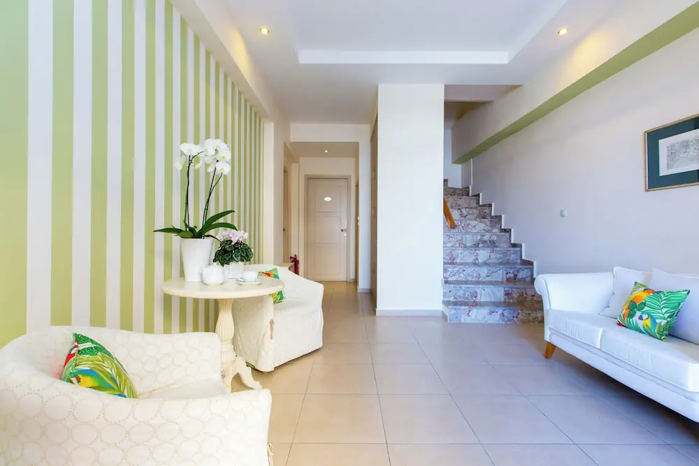 HOTEL: Hotel Ideon