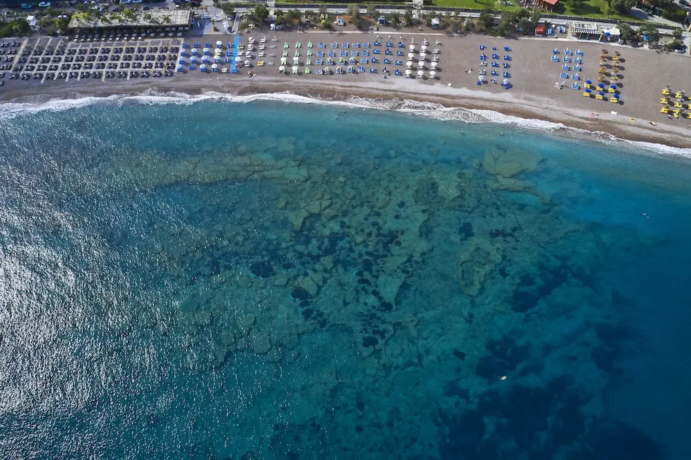 HOTEL: Aquamare City+Beach