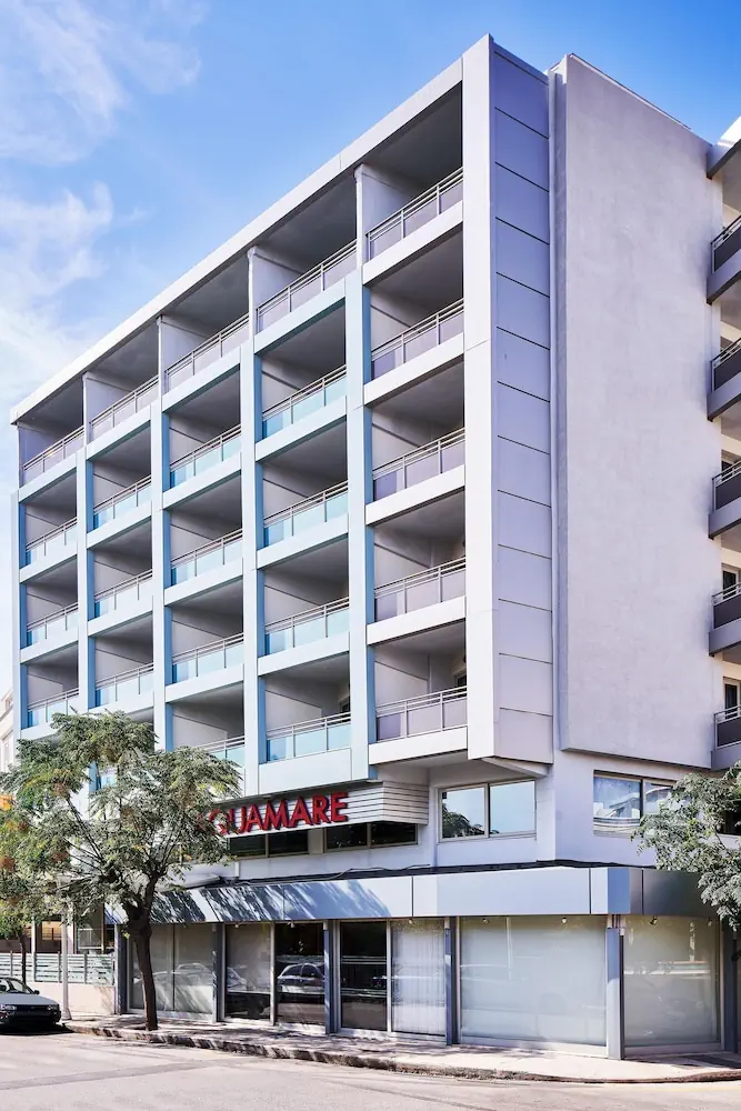 HOTEL: Aquamare City+Beach
