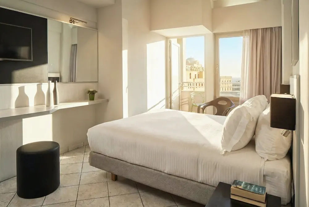 HOTEL: Aquamare City+Beach