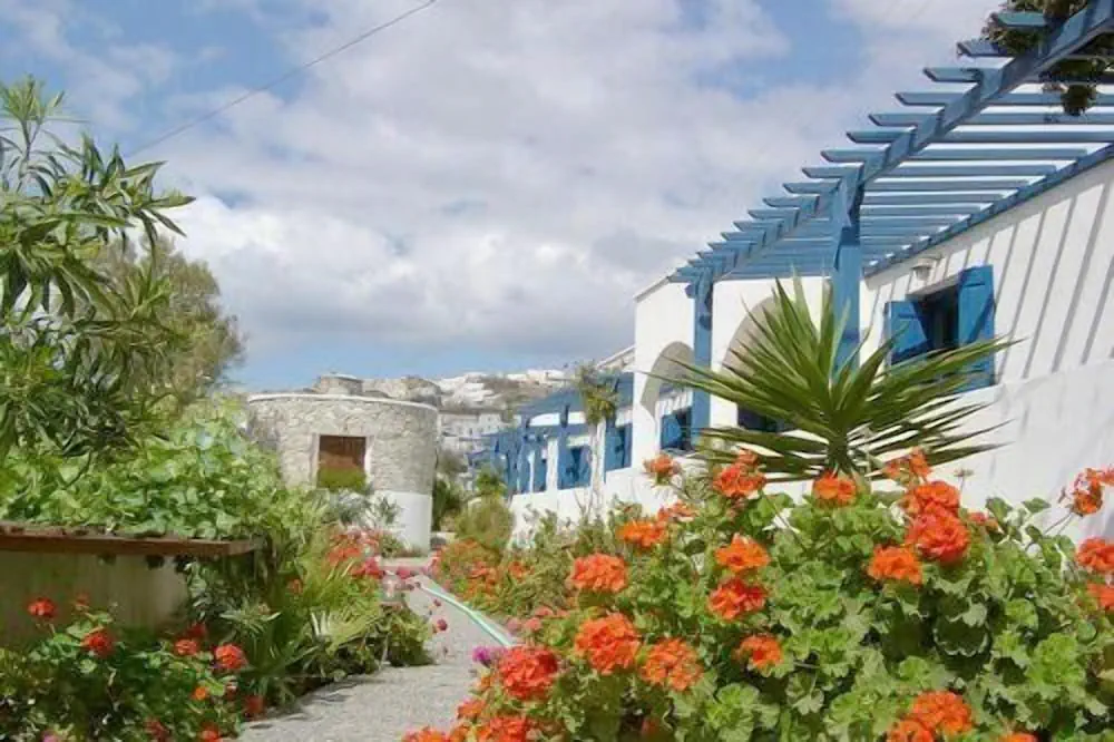 HOTEL: Hotel Mathios Village