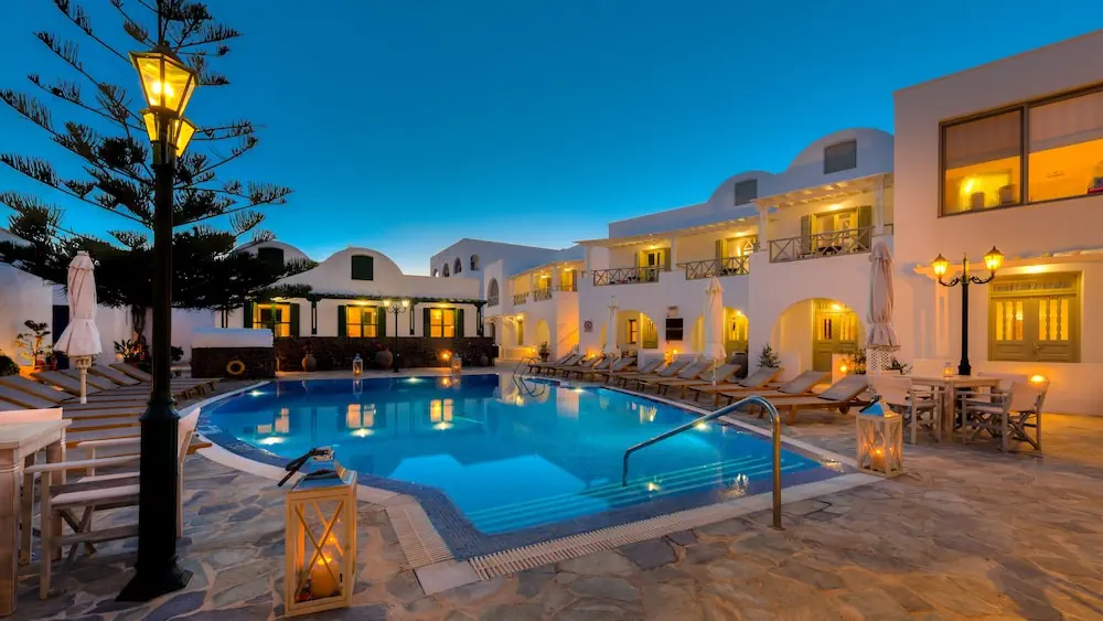 HOTEL: Hotel Mathios Village