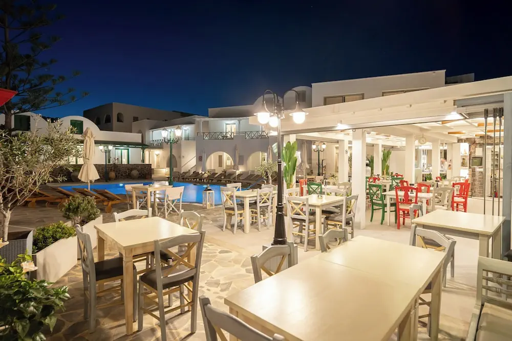 HOTEL: Hotel Mathios Village