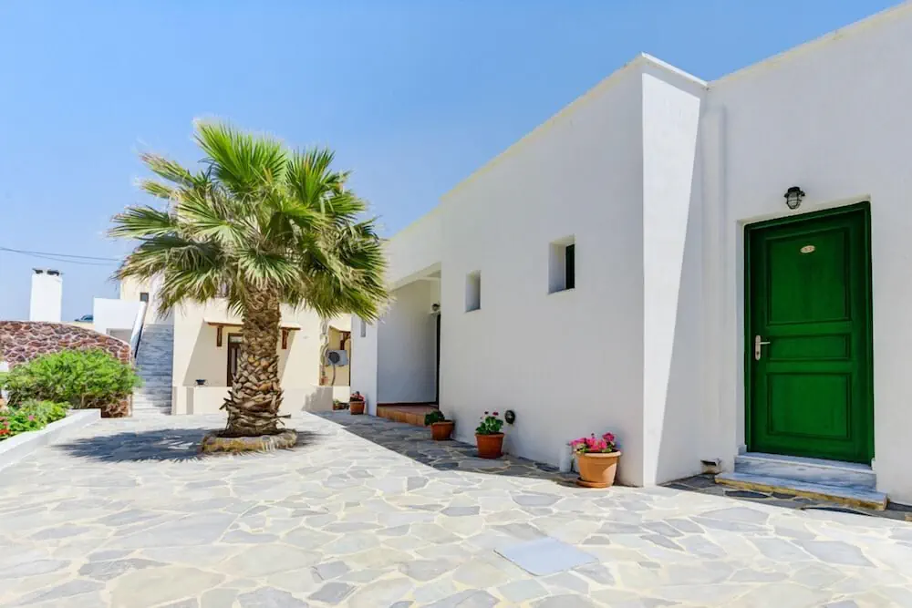 HOTEL: Hotel Mathios Village