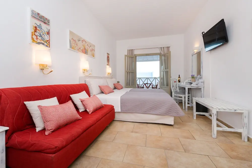 HOTEL: Hotel Mathios Village