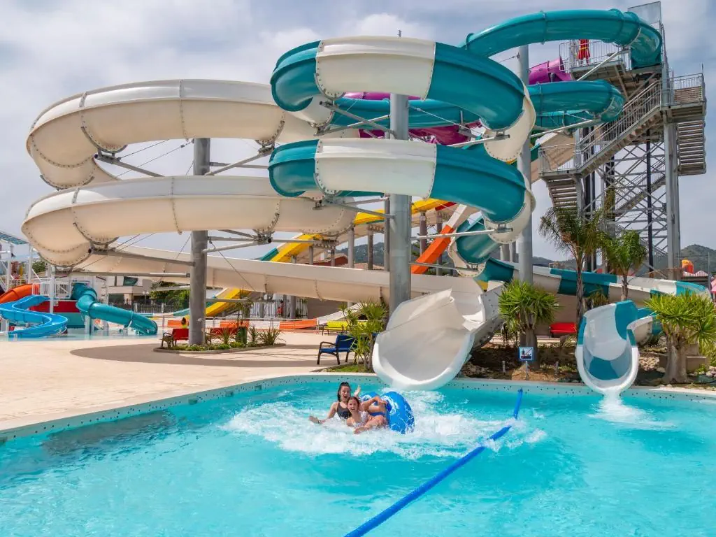 HOTEL: Golden Taurus Aquapark Resort