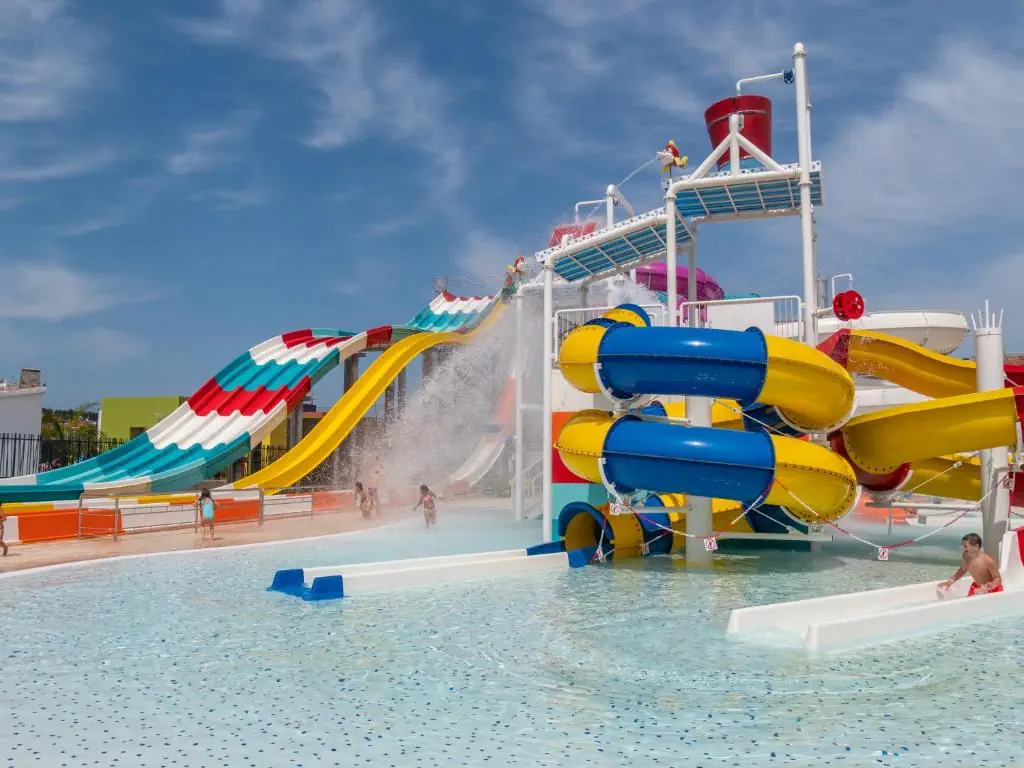 HOTEL: Golden Taurus Aquapark Resort