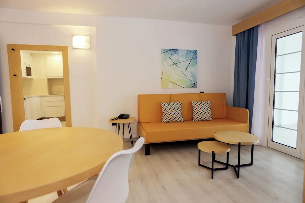 HOTEL: Hotel Andorra