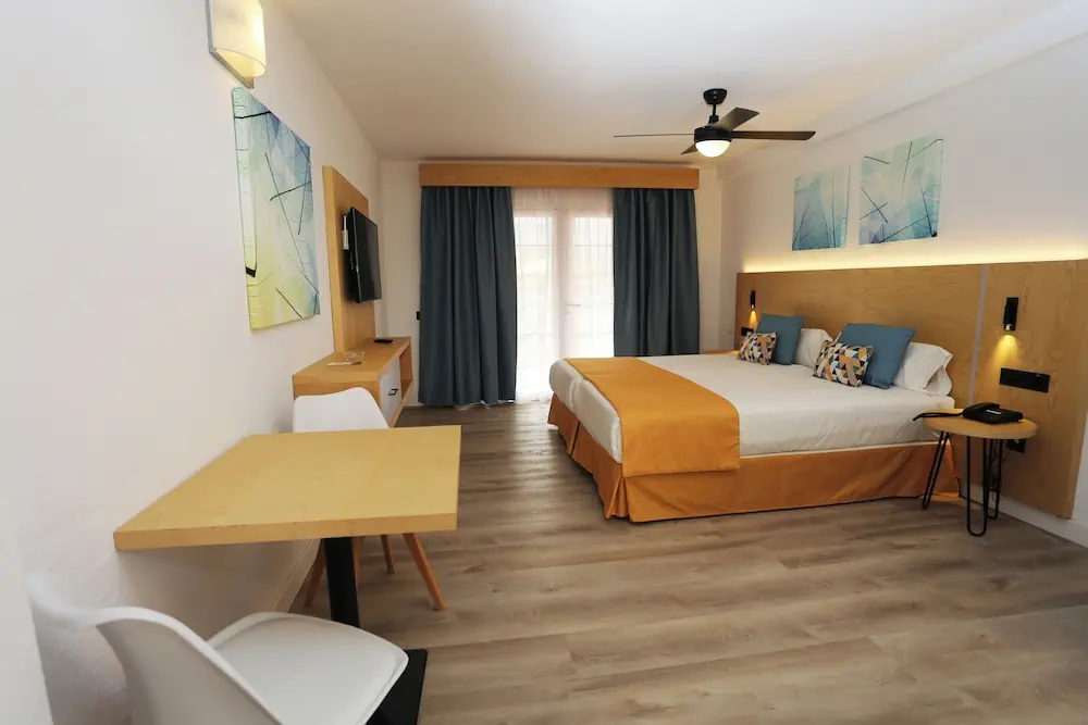 HOTEL: Hotel Andorra