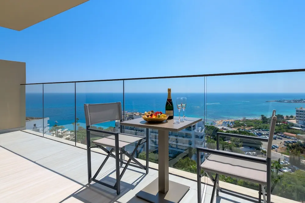 HOTEL: AMARANDE Adults Only